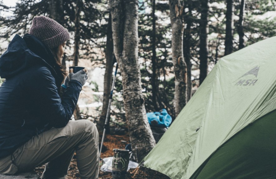 How to keep a tent warm in the winter